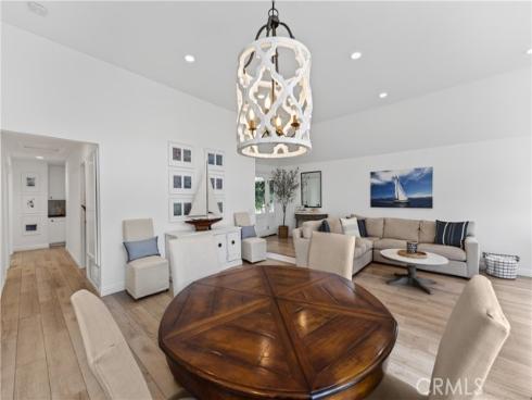 7  E Yale loop  , Irvine, CA