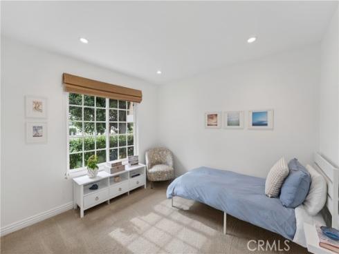 7  E Yale loop  , Irvine, CA