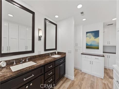 7  E Yale loop  , Irvine, CA