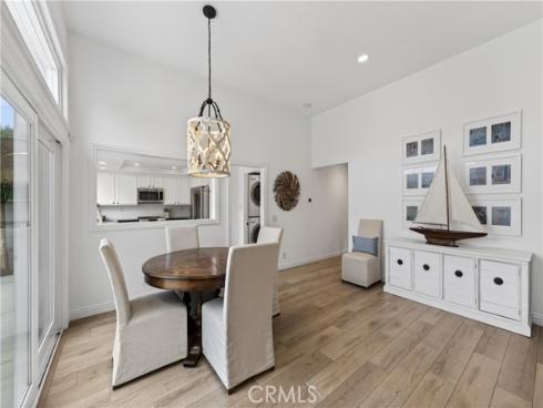 7  E Yale loop  , Irvine, CA