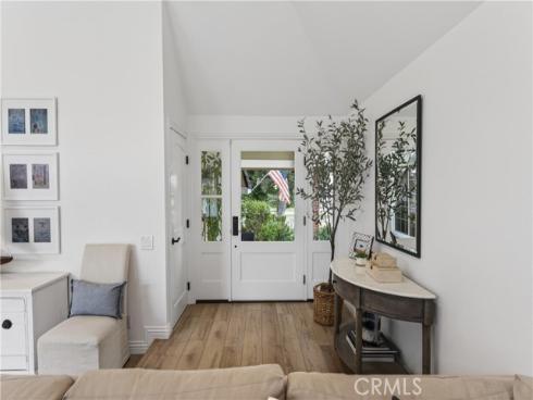 7  E Yale loop  , Irvine, CA