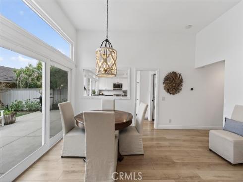 7  E Yale loop  , Irvine, CA