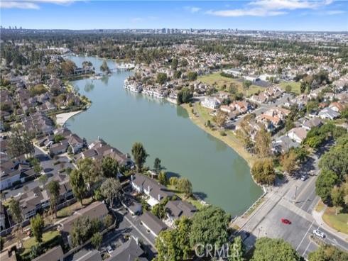 7  E Yale loop  , Irvine, CA