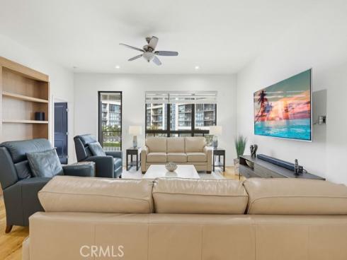 402 Rockefeller 418 , Irvine, CA