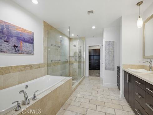 402 Rockefeller 418 , Irvine, CA