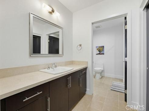 402 Rockefeller 418 , Irvine, CA