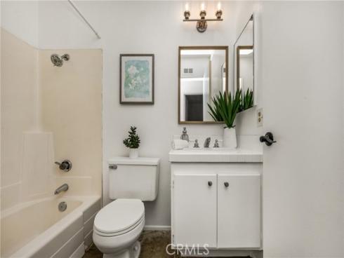 54  Orchard  , Irvine, CA