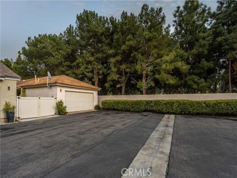 54  Orchard  , Irvine, CA