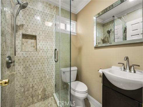 22  Hunter  , Irvine, CA