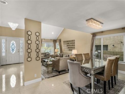 22  Hunter  , Irvine, CA