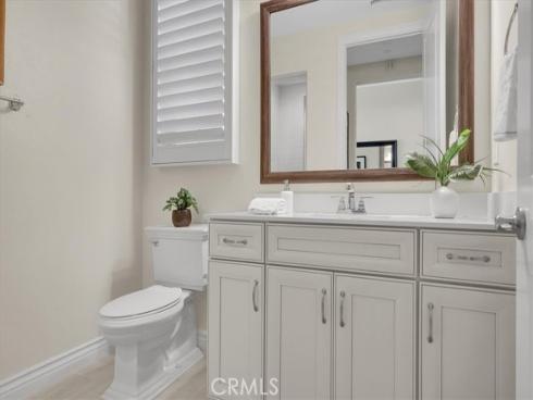 106  Cordial  , Irvine, CA