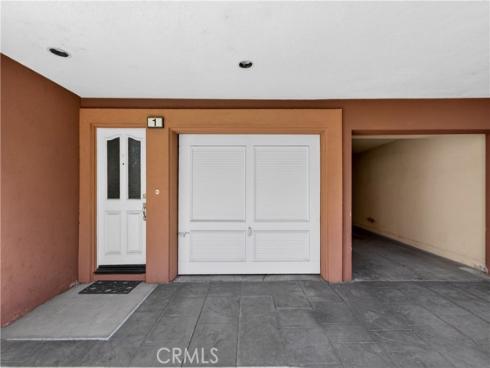 1  Salviati Aisle  , Irvine, CA