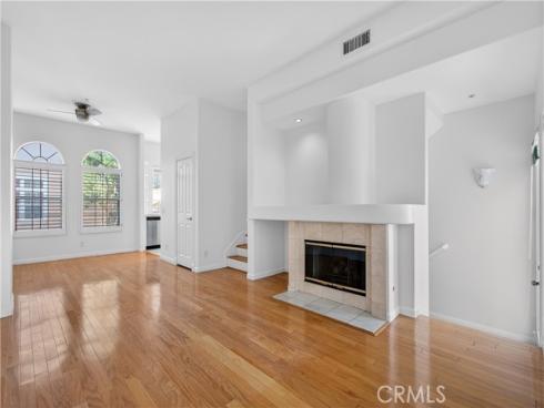 1  Salviati Aisle  , Irvine, CA