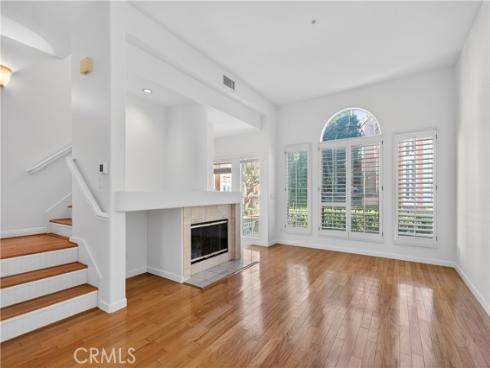 1  Salviati Aisle  , Irvine, CA