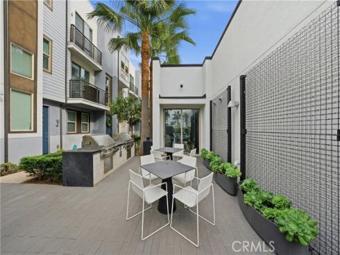 339  Placemark  , Irvine, CA