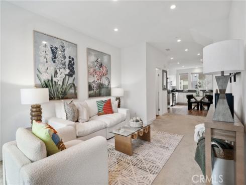 339  Placemark  , Irvine, CA