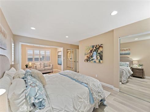 21  Queens Wreath  , Irvine, CA