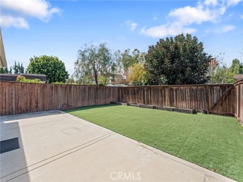 21  Queens Wreath  , Irvine, CA