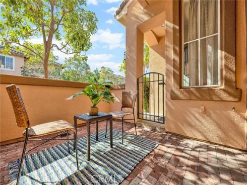 1203  Solvay Aisle  , Irvine, CA