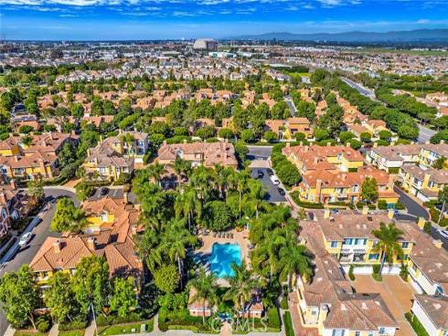 1203  Solvay Aisle  , Irvine, CA