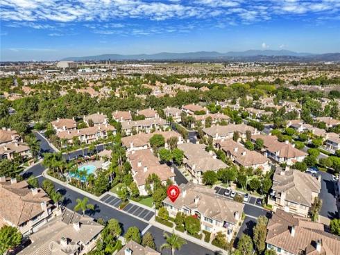 1203  Solvay Aisle  , Irvine, CA