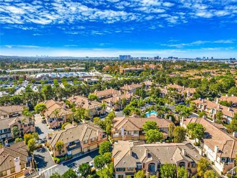 1203  Solvay Aisle  , Irvine, CA