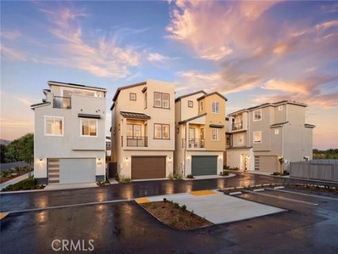 652 Gadwall , Irvine, CA