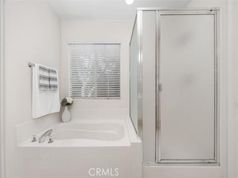 50 Linhaven , Irvine, CA