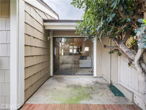 12 Primrose , Irvine, CA