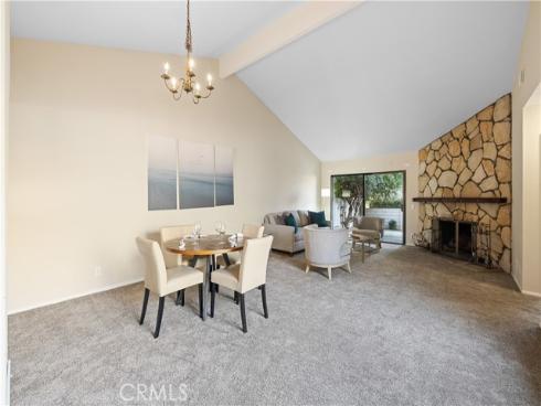 12 Primrose , Irvine, CA