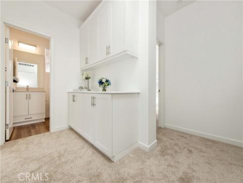 2236 Synergy , Irvine, CA