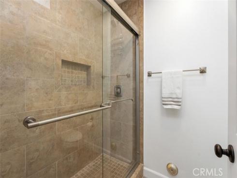 17  Dartmouth  , Irvine, CA