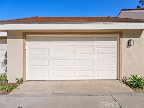 17  Dartmouth  , Irvine, CA