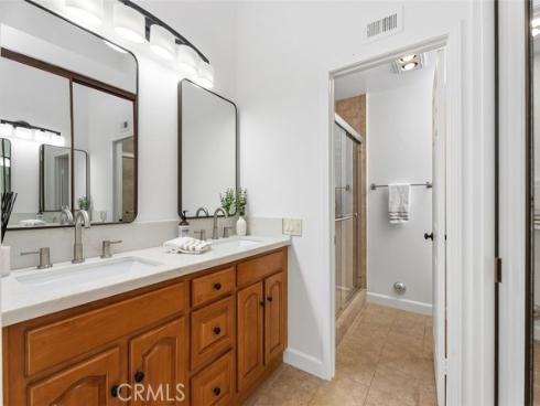 17  Dartmouth  , Irvine, CA