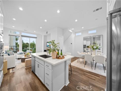 150 Keeper , Irvine, CA