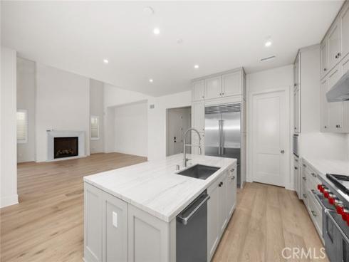 237 Pinnacle , Irvine, CA