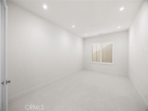 237 Pinnacle , Irvine, CA