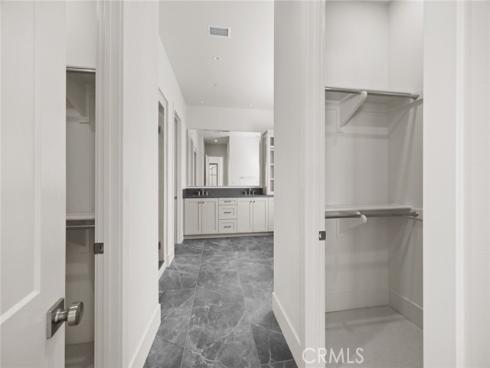 237 Pinnacle , Irvine, CA