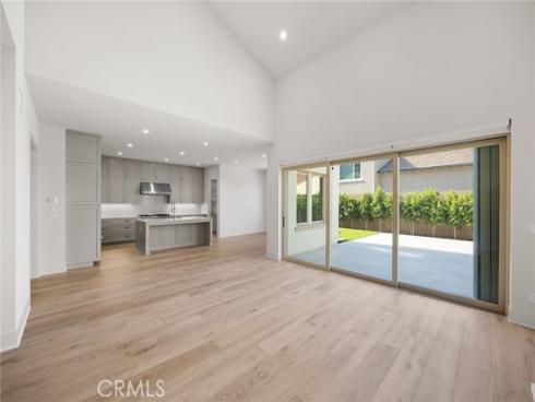 237 Pinnacle , Irvine, CA