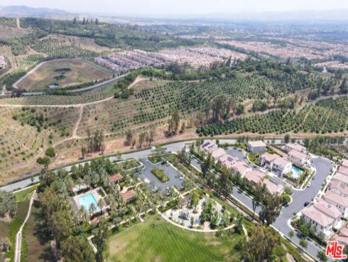 55 Suede , Irvine, CA