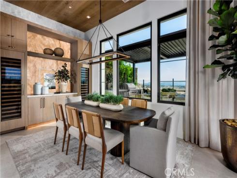 536 Peninsula , Irvine, CA