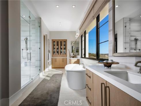 536 Peninsula , Irvine, CA