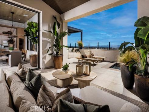 536 Peninsula , Irvine, CA