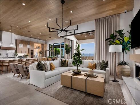 536 Peninsula , Irvine, CA