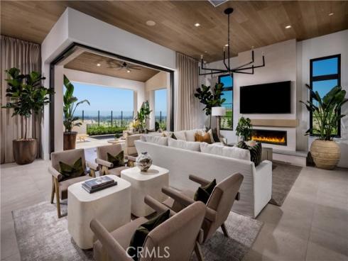 536 Peninsula , Irvine, CA