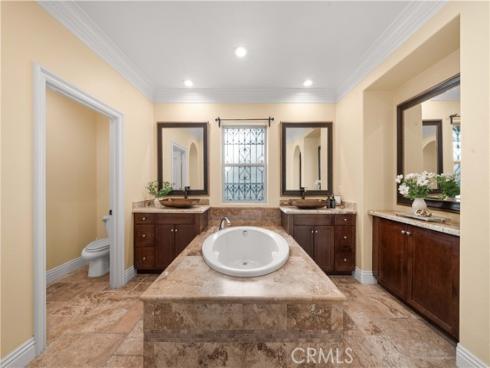 94  Mission  , Irvine, CA