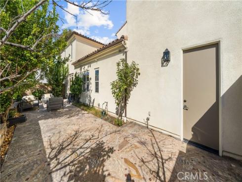 94  Mission  , Irvine, CA