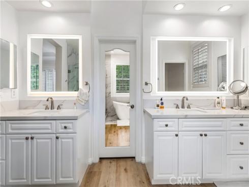 154 Treehouse , Irvine, CA