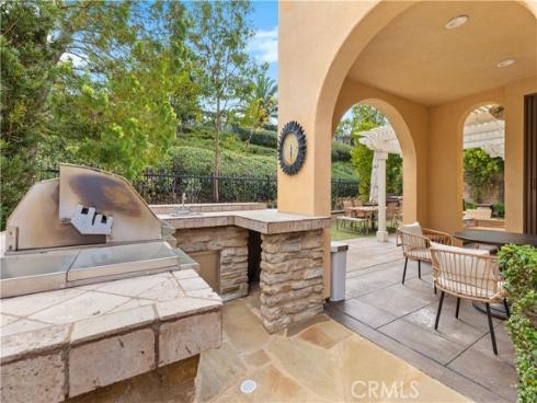 154 Treehouse , Irvine, CA