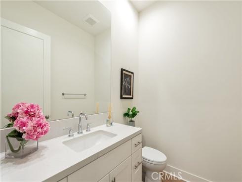 100 Bright Star , Irvine, CA